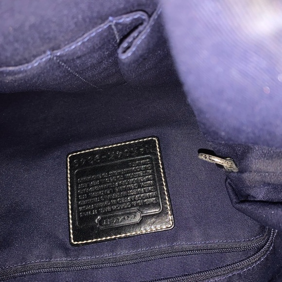 Coach Signature black leather and canvas shoulder bag - Picture 3 of 5